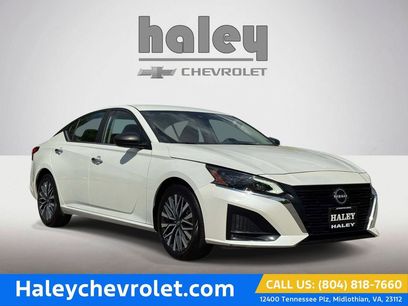 Used 2024 Nissan Altima 2.5 SV
