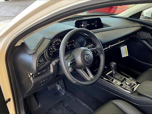 Used 2025 MAZDA CX-30 AWD 2.5 S w/ Preferred Package image 14