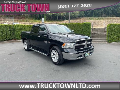 Used 2019 RAM 1500 Classic SLT AWD/4WD image 7