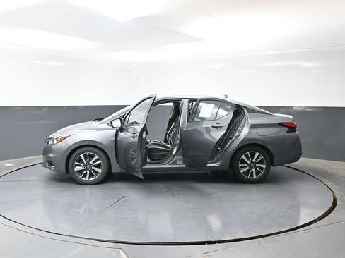 Used 2021 Nissan Versa SV FWD image 53