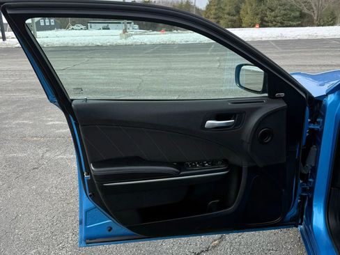 Used 2023 Dodge Charger SXT image 19