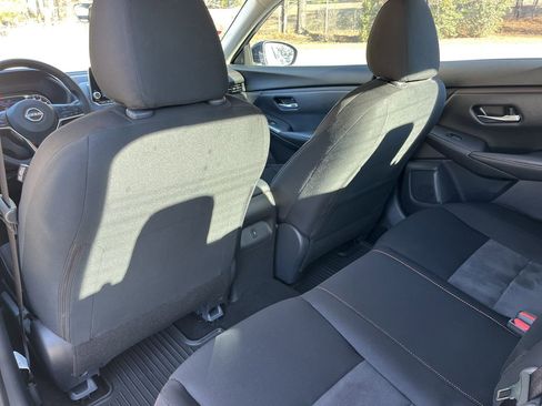 Certified 2025 Nissan Sentra SR image 14