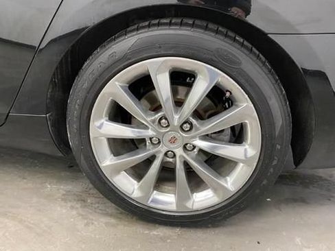Used 2014 Cadillac XTS Premium FWD image 18