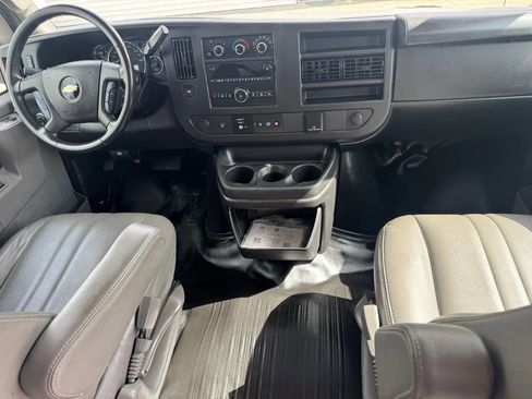 Used 2023 Chevrolet Express 2500 w/ Driver Convenience Package image 17