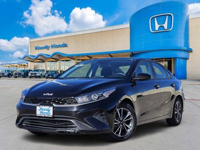 Used 2023 Kia Forte LXS