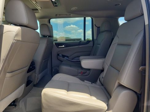 Used 2020 GMC Yukon XL SLT w/ Open Road Package RWD image 22