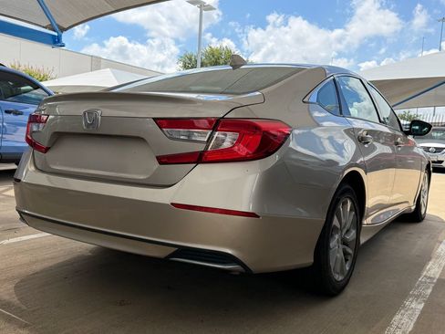 Used 2020 Honda Accord LX image 6