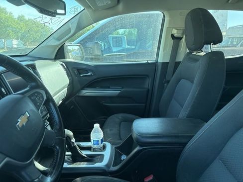 Used 2022 Chevrolet Colorado LT w/ LT Convenience Package RWD image 6