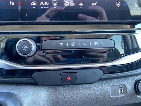 New 2026 Ford Transit 350 XLT image 22