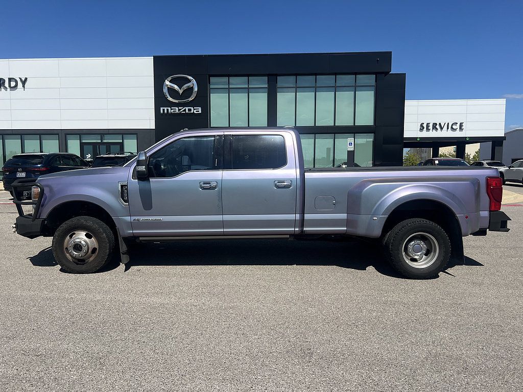 Used 2021 Ford F350 King Ranch w/ King Ranch Ultimate Package AWD/4WD image 4