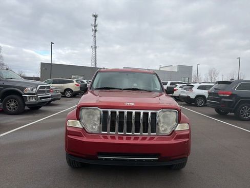 Used 2008 Jeep Liberty Limited w/ Premium Group II image 8