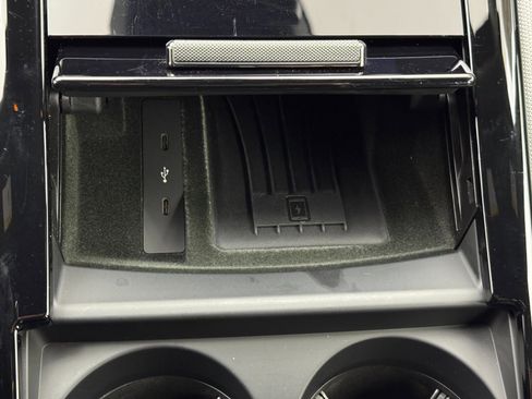 Used 2025 Porsche Panamera 4S w/ Premium Package image 38