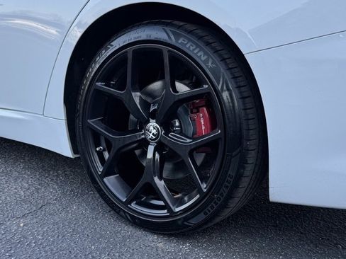 Used 2020 Alfa Romeo Giulia w/ Quick Order Package 22K Sport image 22