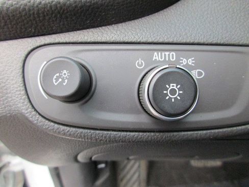 Used 2018 Chevrolet Trax LS image 18