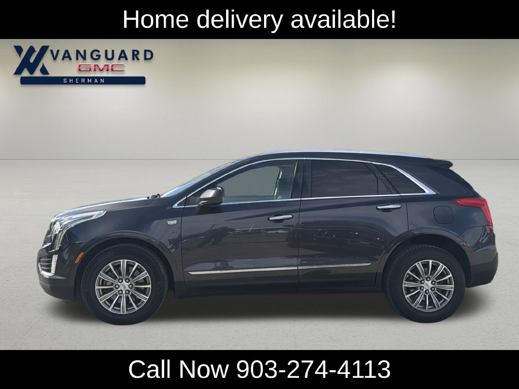 Used 2017 Cadillac XT5 Luxury w/ Driver Awareness Package FWD image 3