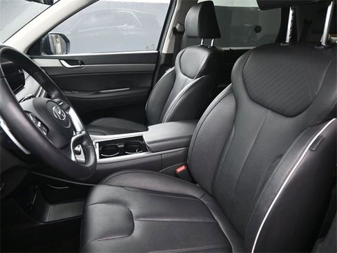 Used 2024 Hyundai Palisade SEL w/ Premium Package image 19