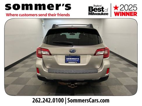 Used 2015 Subaru Outback 2.5i Premium image 4
