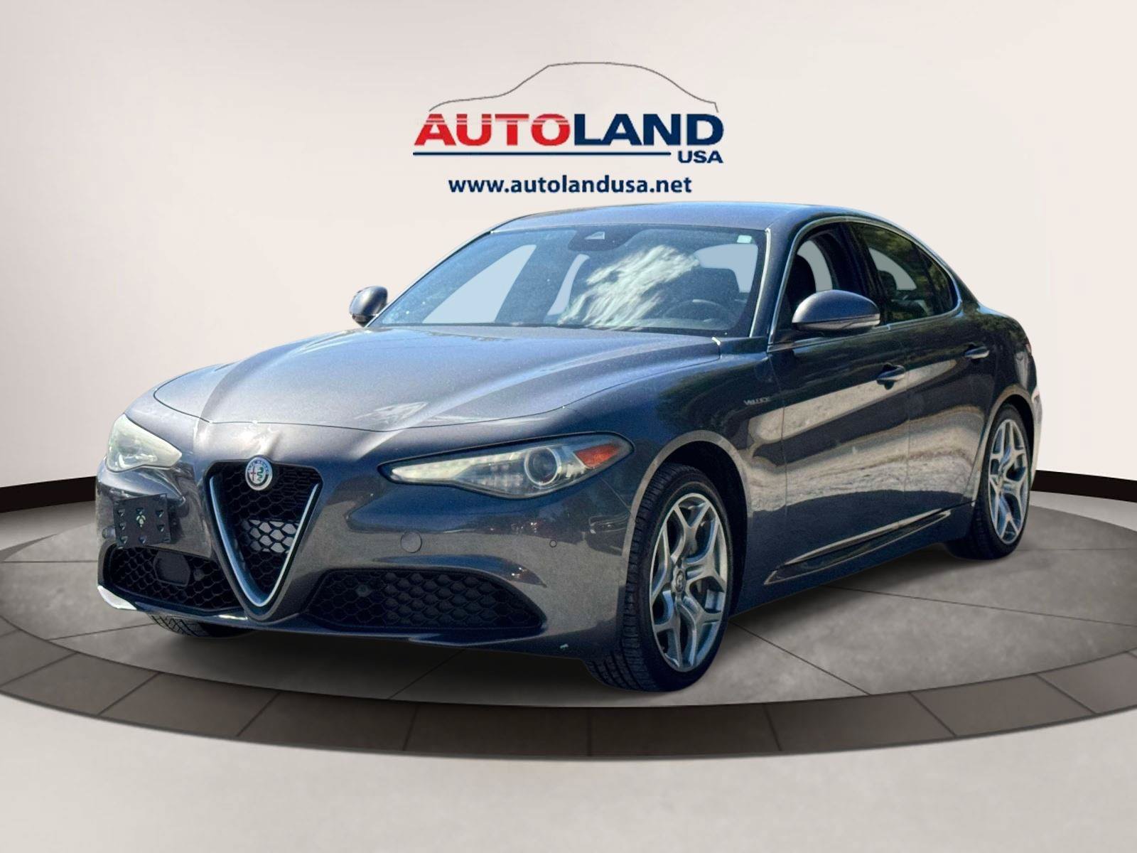 Used 2020 Alfa Romeo Giulia Ti AWD/4WD image 1
