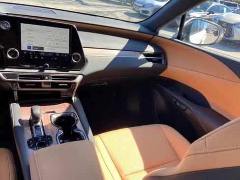 Certified 2023 Lexus RX 350 Premium w/ Accessory Package (Z1) image 14