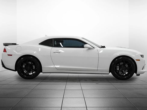 Used 2014 Chevrolet Camaro SS w/ RS Package RWD image 7