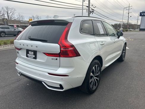 Certified 2025 Volvo XC60 B5 Plus image 5