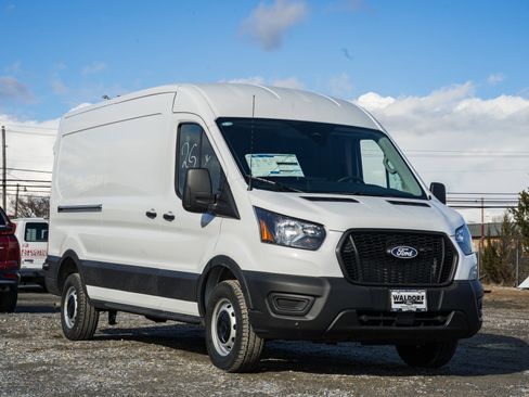 New 2026 Ford Transit 250 148 Medium Roof image 39