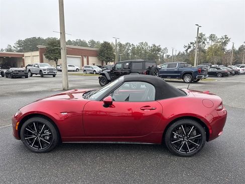 Used 2024 MAZDA MX-5 Miata Grand Touring image 4