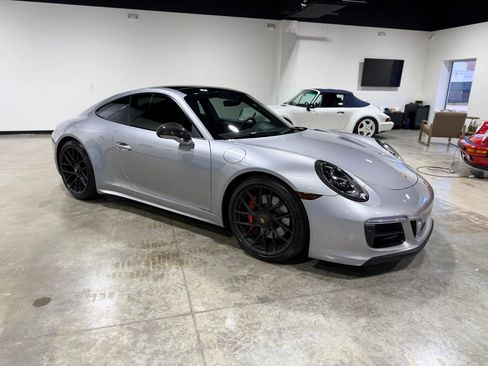 Used 2019 Porsche 911 Carrera 4 GTS AWD/4WD image 5
