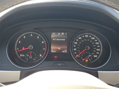 Used 2021 Volkswagen Atlas SE w/ Panoramic Sunroof Package image 24