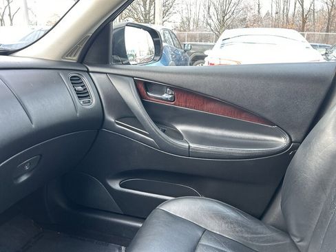 Used 2017 INFINITI QX50 Journey w/ Premium Package image 13