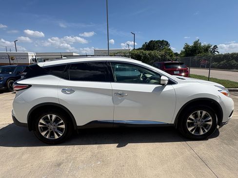 Used 2017 Nissan Murano SL w/ SL Technology Package FWD image 9