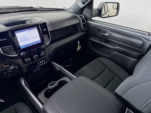 New 2026 RAM 1500 Express AWD/4WD image 21