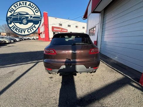 Used 2015 Porsche Macan S w/ Premium Package Plus AWD/4WD image 11