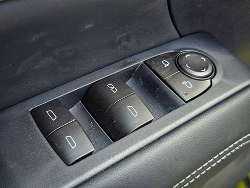 New 2026 GMC Terrain Elevation AWD/4WD image 10