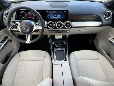 New 2026 Mercedes-Benz GLB 250 GLB 250 image 21