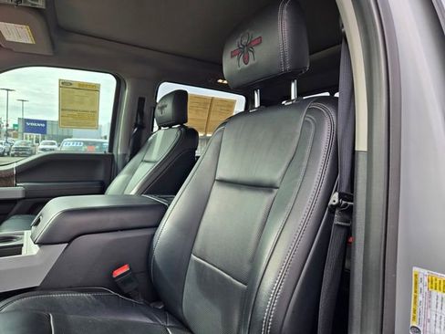 Used 2019 Ford F250 Lariat w/ Lariat Ultimate Package image 12