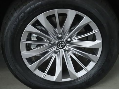 Certified 2025 MAZDA CX-90 3.3 Turbo w/ Select Package image 47