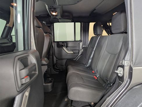 Used 2016 Jeep Wrangler Unlimited Sport w/ Quick Order Package 24S image 20