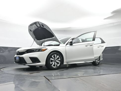 Certified 2023 Honda Civic LX image 41