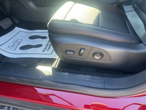 New 2026 Chevrolet Equinox EV RS image 17