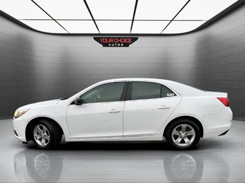 Used 2015 Chevrolet Malibu LS image 2