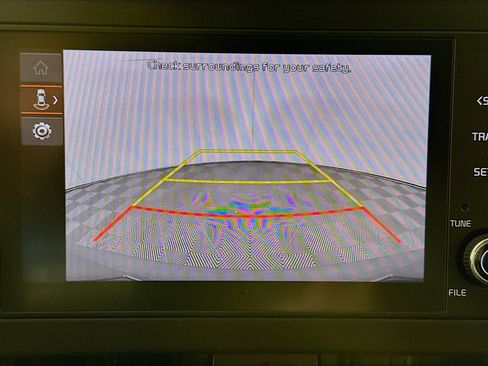 Used 2025 Kia Sportage LX image 21