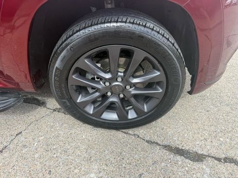 Used 2018 Jeep Grand Cherokee High Altitude AWD/4WD image 9