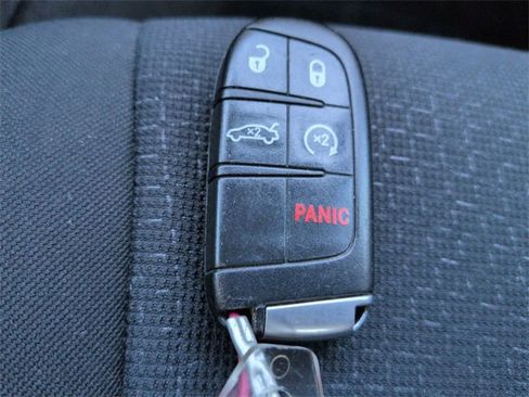 Used 2014 Dodge Charger SXT w/ Redline Appearance Group image 26