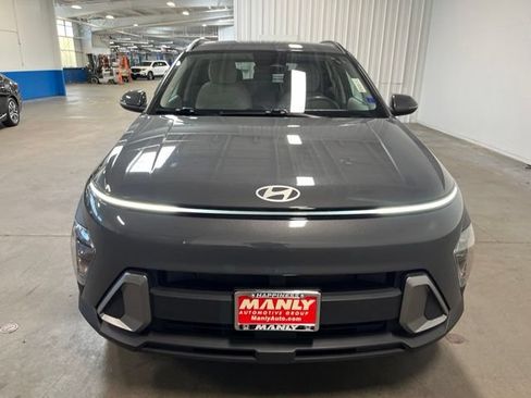 Used 2025 Hyundai Kona SEL AWD/4WD image 8