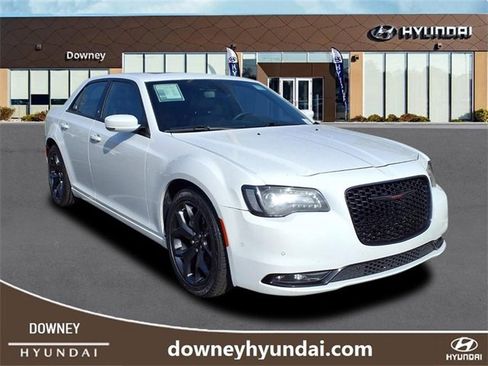 Used 2022 Chrysler 300 S image 3