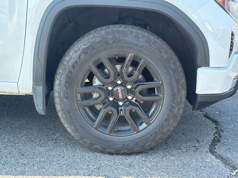 Used 2022 GMC Sierra 1500 Elevation AWD/4WD image 11