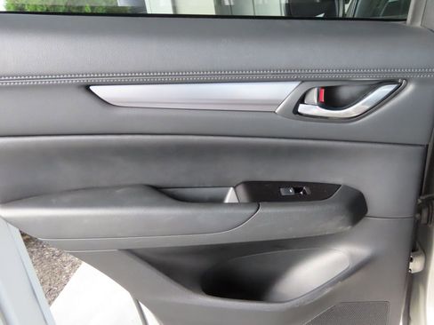 Used 2024 MAZDA CX-5 AWD 2.5 S w/ Select Package image 32