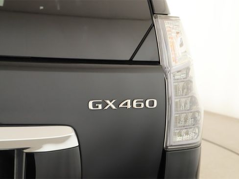 Used 2021 Lexus GX 460 Premium w/ Premium Package image 30