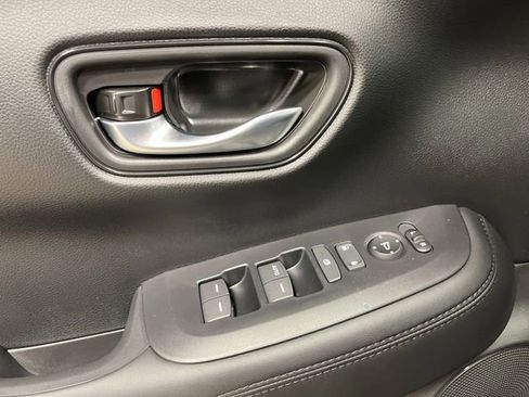 New 2026 Honda HR-V LX image 12